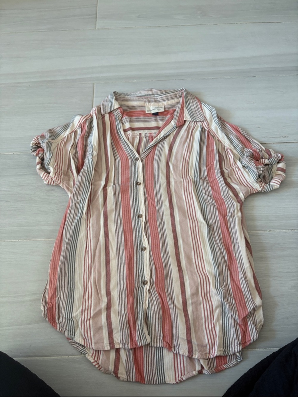 Universal Thread Striped Button-Down Top in Coral, Cream & Gray